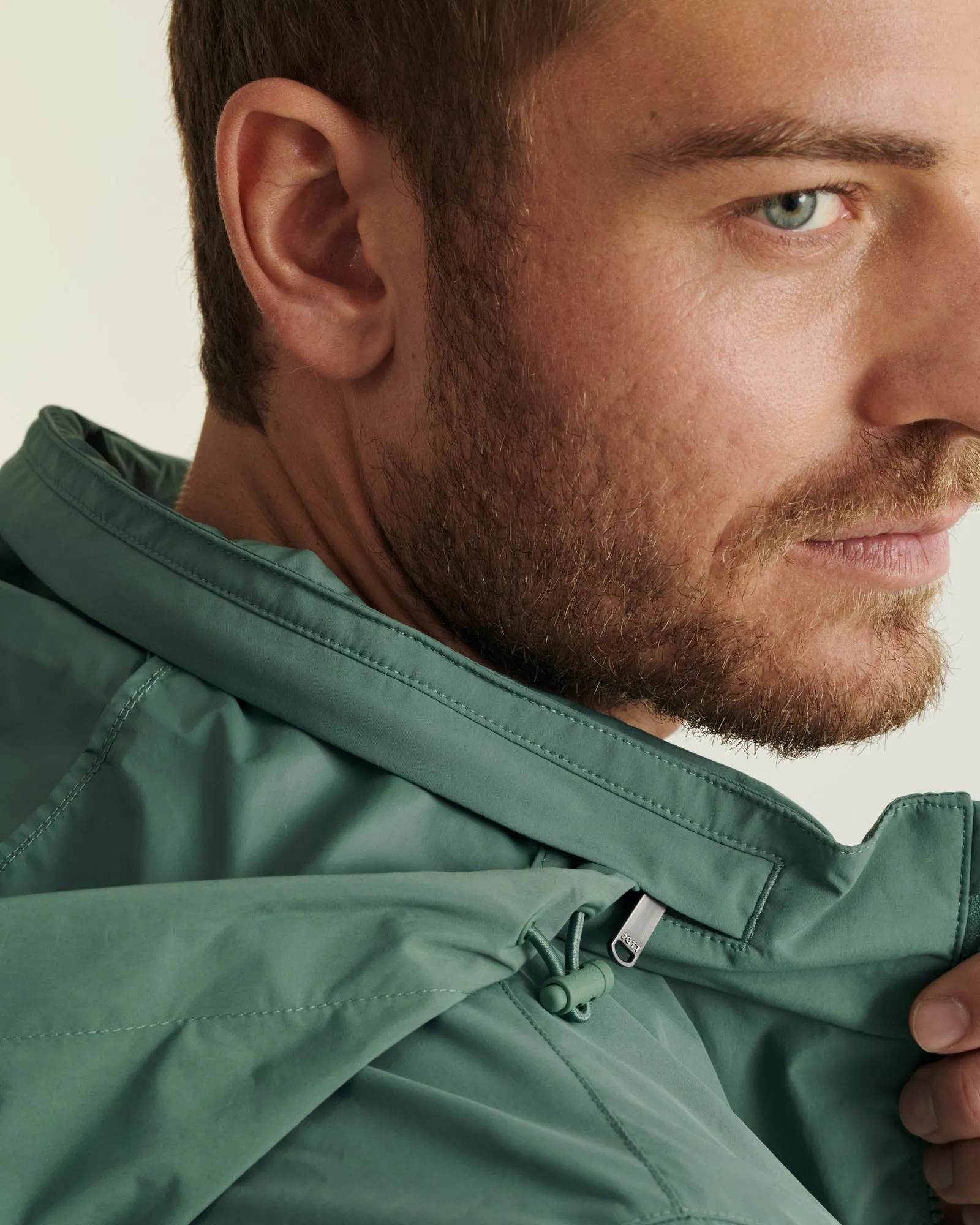 Origami lightweight windproof jacket Celadon green